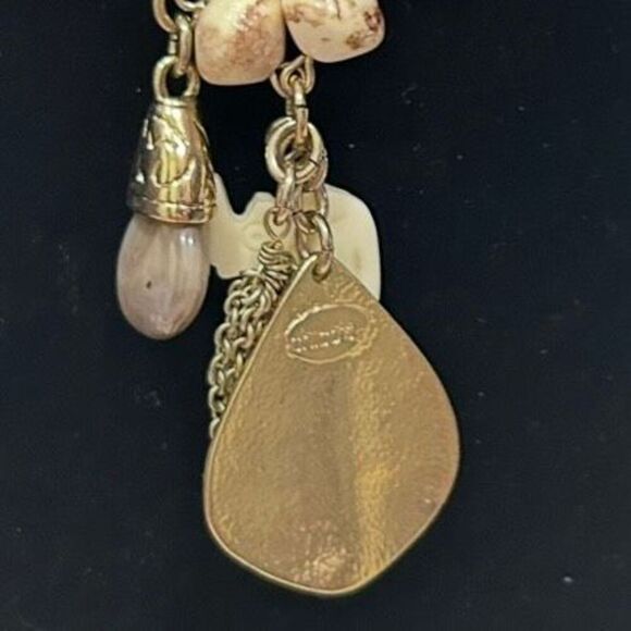 Chico’s Boho 30” Necklace of Tan & Brown Marbled Beads w Elephant Charm & Tassel - Picture 10 of 10